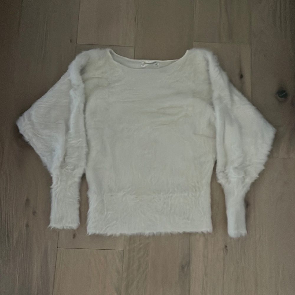 Anthropologie Sweater XS White Super Soft